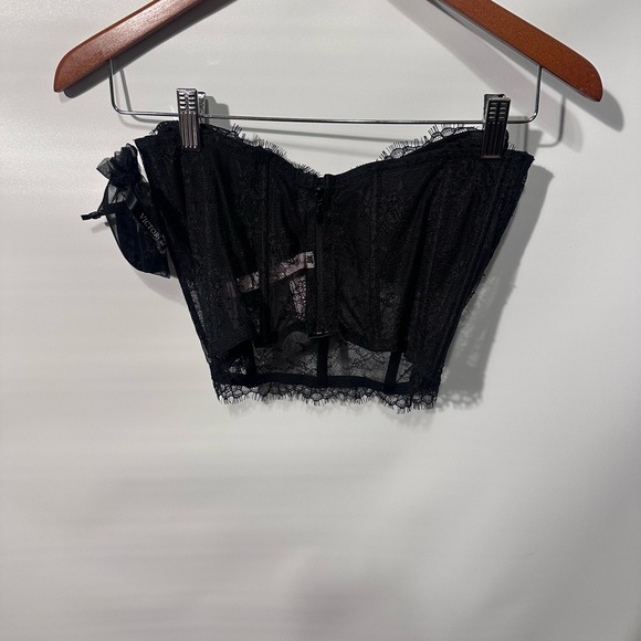 Victoria's Secret Black Bandeau with Lace Details - Picture 6 of 6
